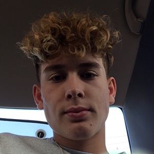 Meet your Posher, Justin